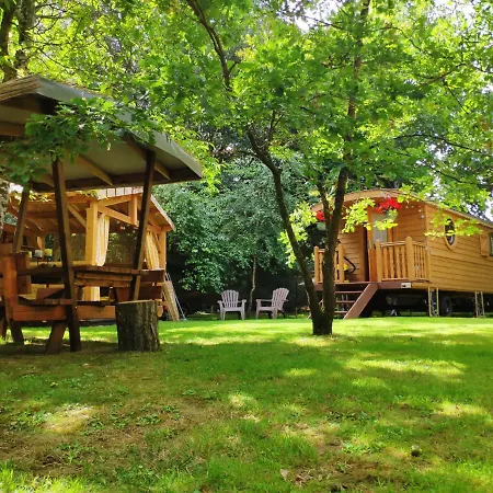 La Roulotte D'emilie Et Son Jacuzzi Privé Glamping *